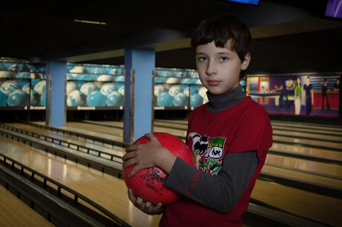 How to Bowl a Hook: A 5-Step Release Drill for Beginners